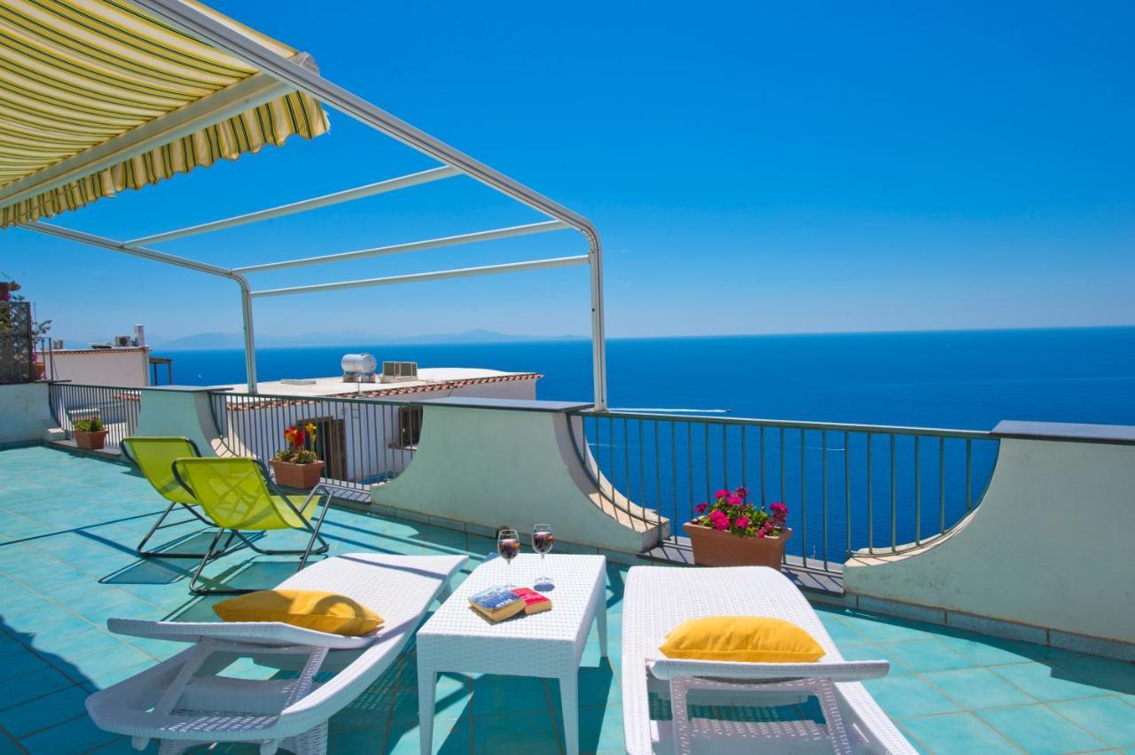 Moressas In Praiano Exterior photo